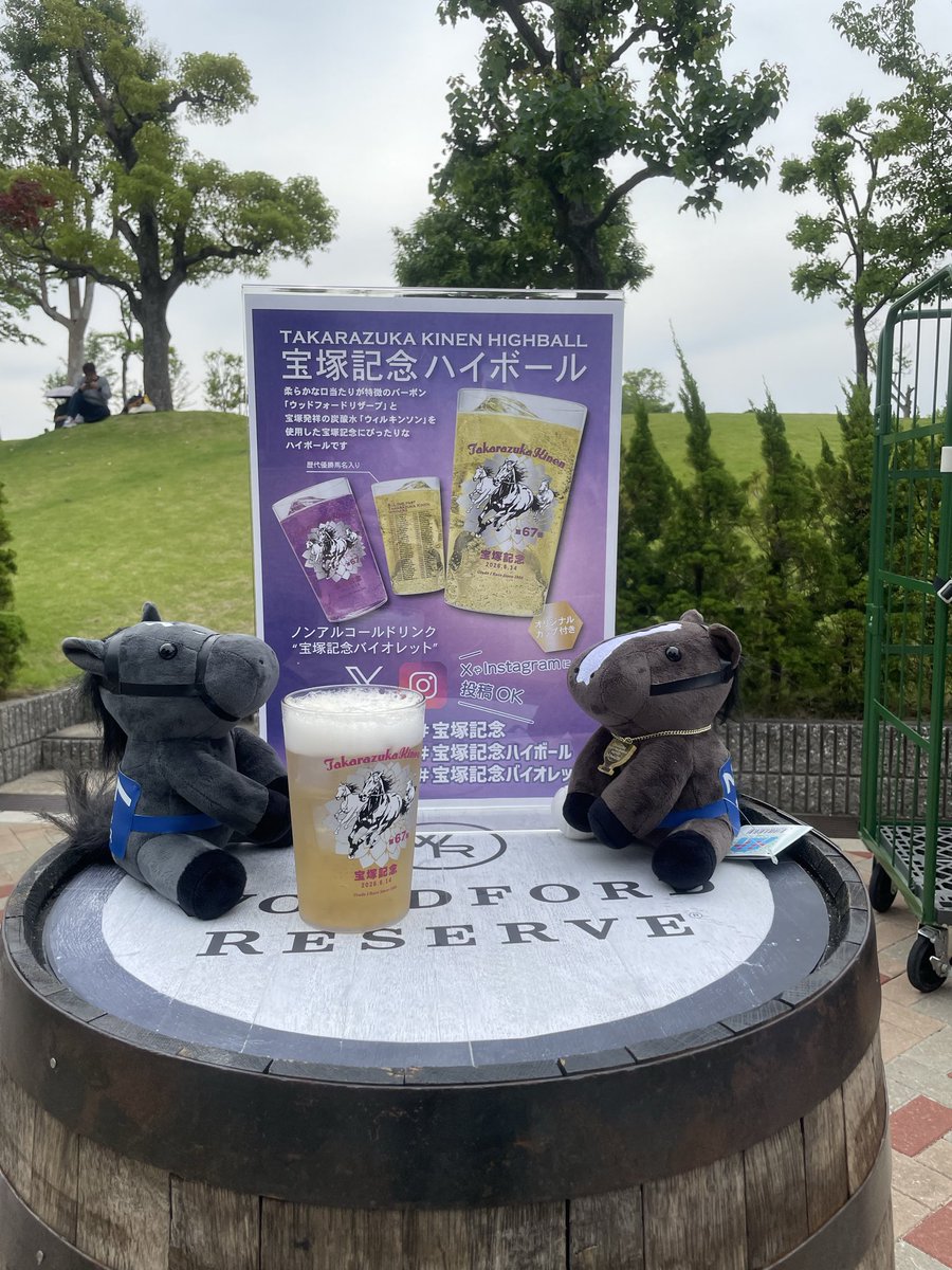 t_kuonsdad's tweet photo. 朝早いし急な雨だし負けてもうたけど楽しかったです。
マイユニバースだけが心残りです。ありがとう阪神 https://t.co/3WZ7Unjtq9