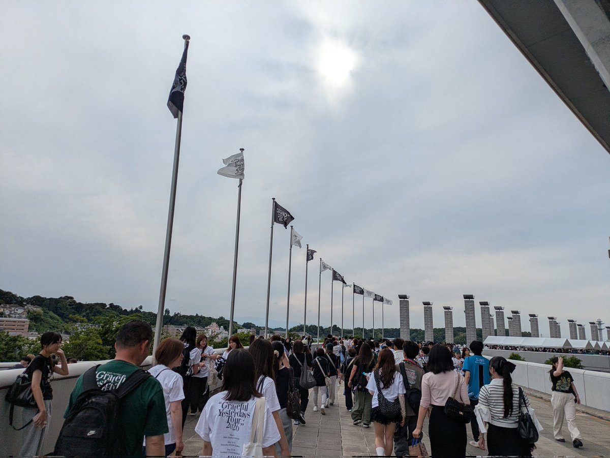 CHIGA_LEMON's tweet photo. backnumberのライブきた！ https://t.co/IB0VyLulcq