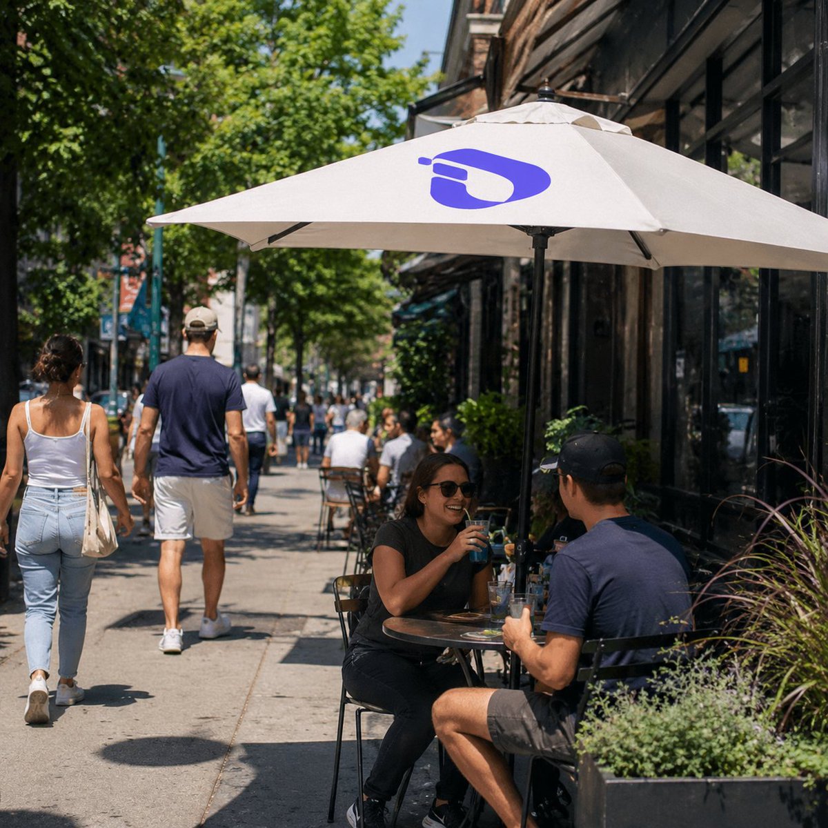 inter_link's tweet photo. ☀️ InterLink in everyday moments.
From city walks to coffee breaks, the future of Web3 feels closer than ever.
#InterLink #ITLG #ITL https://t.co/nGPl5vS5JT