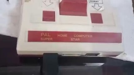 401_db's tweet photo. New arrival item at Unauthorizon.

Brand: unknown 
Name: PAL HOME COMPUTER, SUPER STAR 
Model: unknown
Region: unknown (Arab world)

#Famicom/#NES based console, released by unknown supplier.

https://t.co/Y7RRS8D9hR

#famiclone #bootlegconsole #retrogame https://t.co/MeLylGtQQA