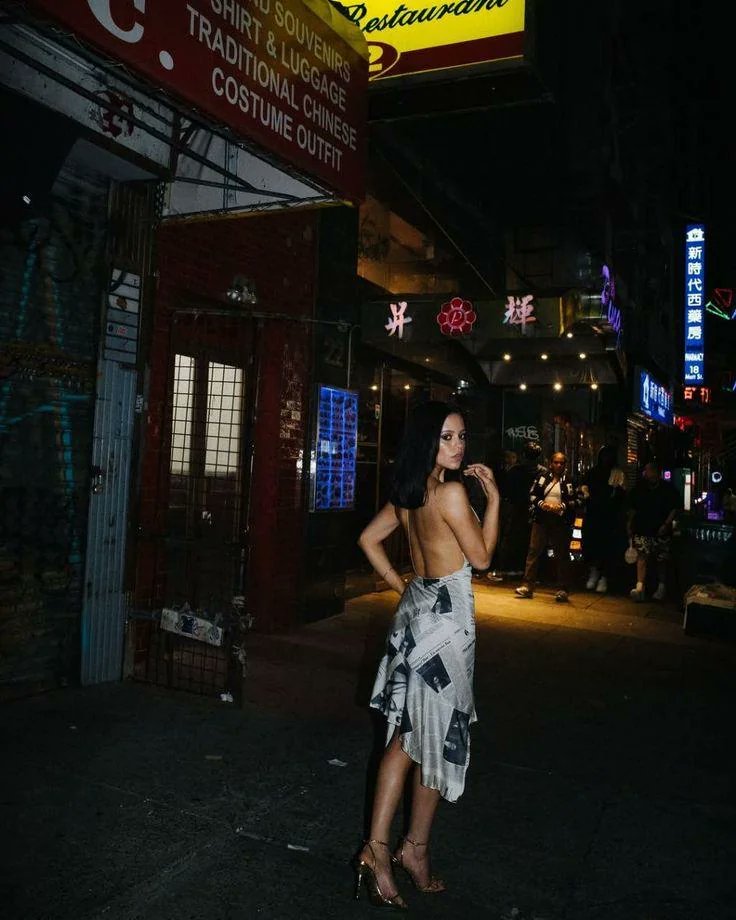 ScreenReplica's tweet photo. no words. just jenna ortega. https://t.co/ebvkRs7cjJ