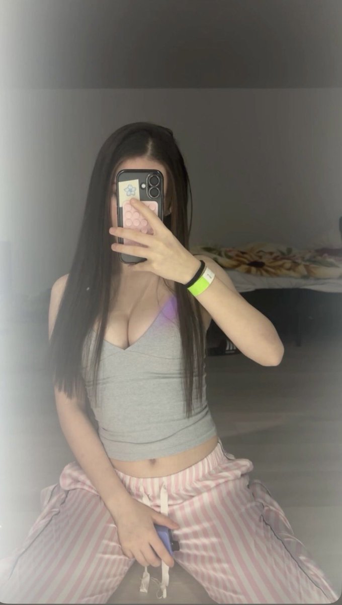 Emma 🥰 tweet media