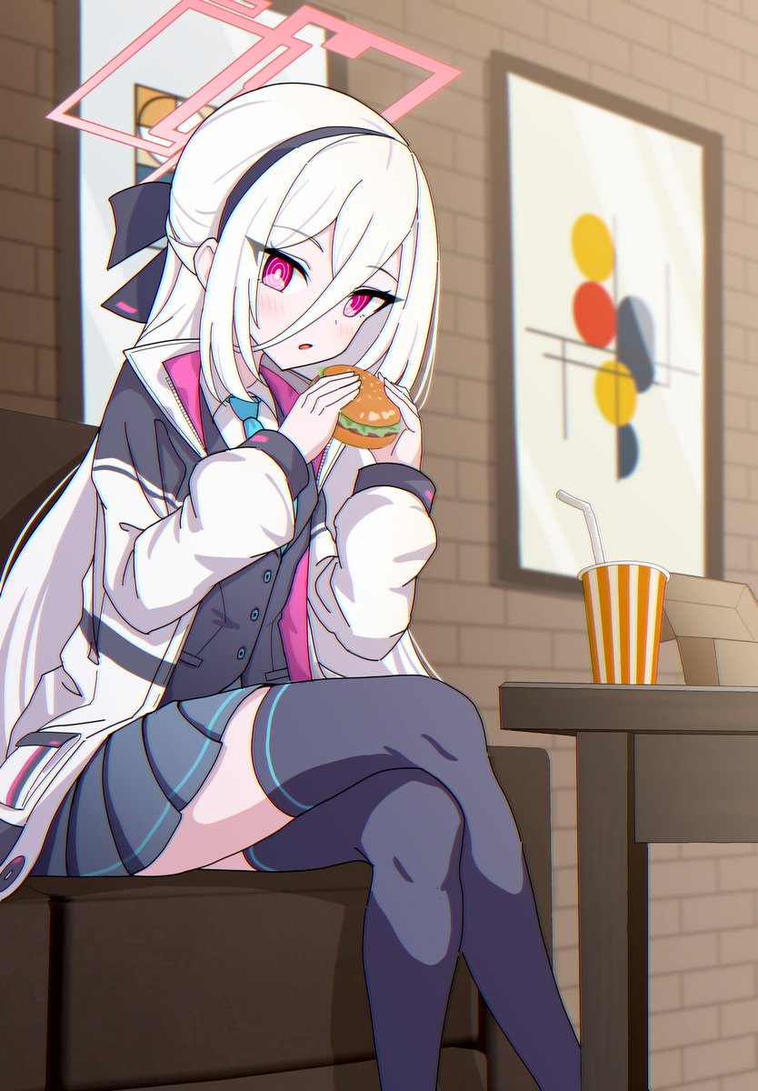 morphcat_'s tweet photo. 行儀悪いケイちゃん　描きました https://t.co/k09kCrf9aM