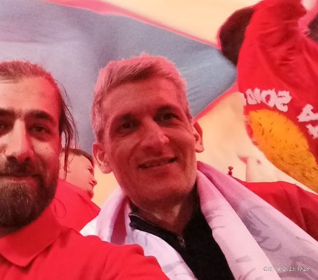 Sahar38433's tweet photo. @Minooli2162 علی پرسپولیسی و فوتبالیست خواهر #علی_محمدی https://t.co/4OInuBGvUg
