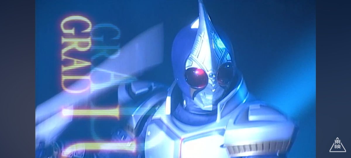 LoLoLoLoHi_R8's tweet photo. めちゃくちゃカッコ良い。こんなにカッコ良いOP映像なのに面白すぎるイントロと異常な序盤の映像のせいで変テコOP扱いされてるの不当…でもない(カッコ良いOPと変テコOPは両立する) https://t.co/P7gUg4kOL9