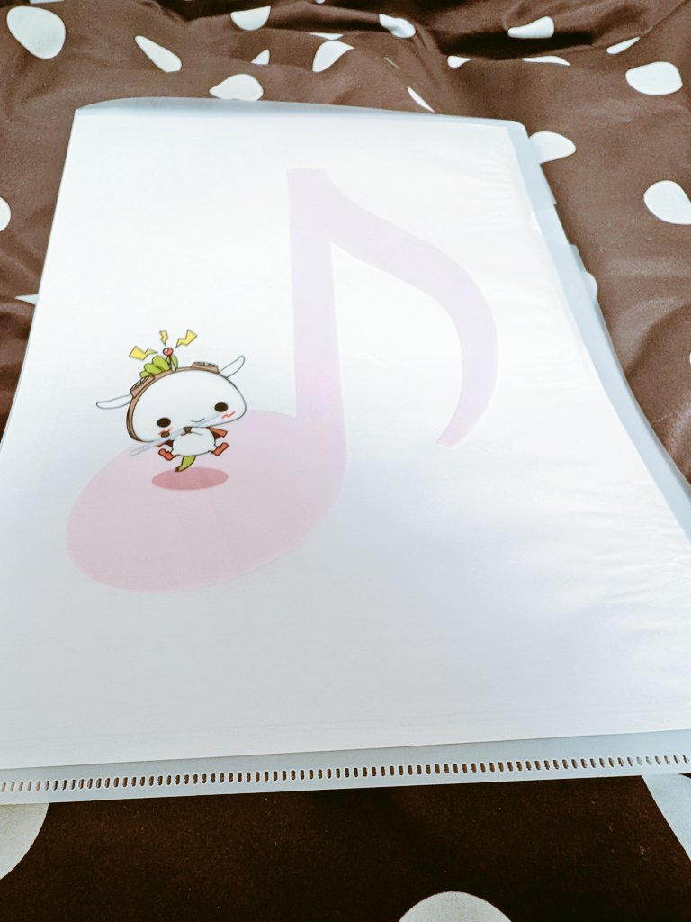 tome0938's tweet photo. 先日 練馬区役所へ 受給者証の 更新の手続きへ行った時に
区役所の中の売店で
ねり丸 クリアファイルを買った

昨年の手続きのため区役所 訪庁時は
ぬいぐるみストラップを買って 今も カバンに付いてる

練馬の ねり丸は
客観的に見ても たぶん 普通に可愛いと思う https://t.co/5S5TjfjcU7