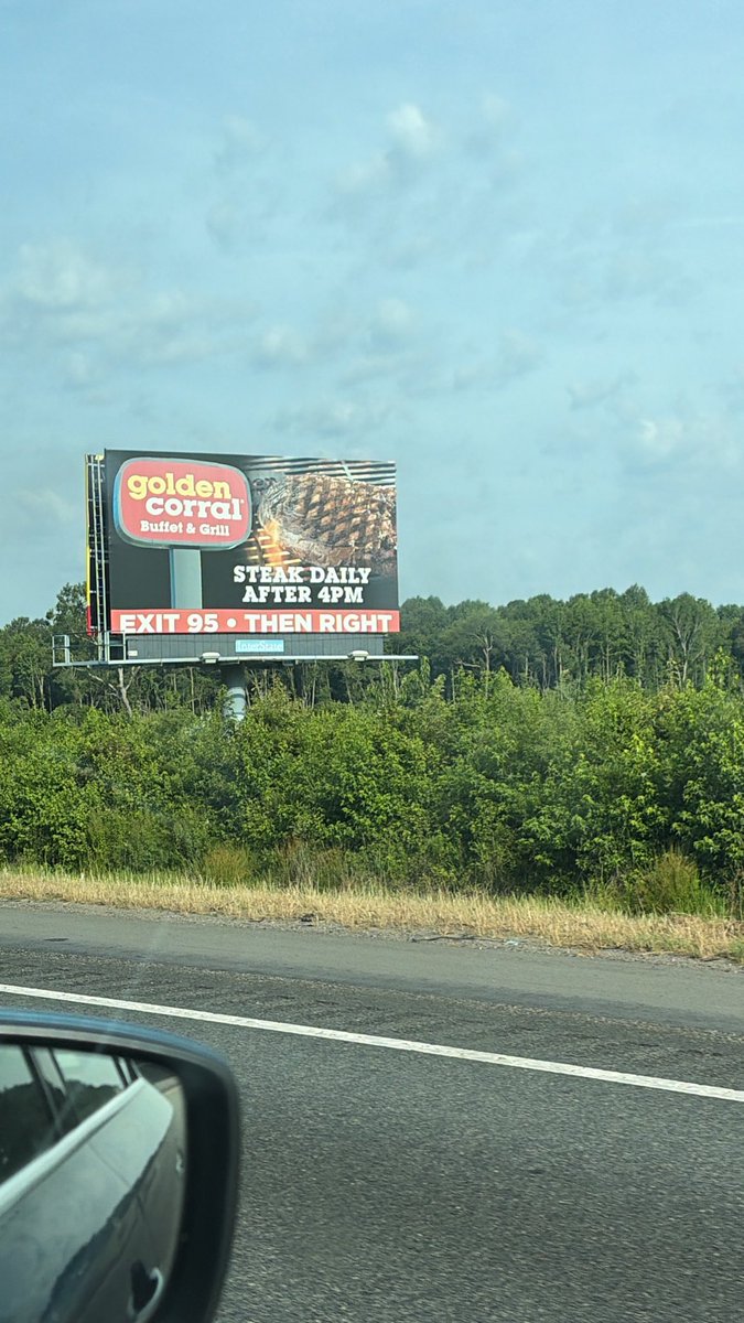 DegenerateShow's tweet photo. .@goldencorral what will you pay us to be a Buffet Life #Influencer ?  Trust, we have access to your ideal mouths #Foodie https://t.co/1QzzZNumJg