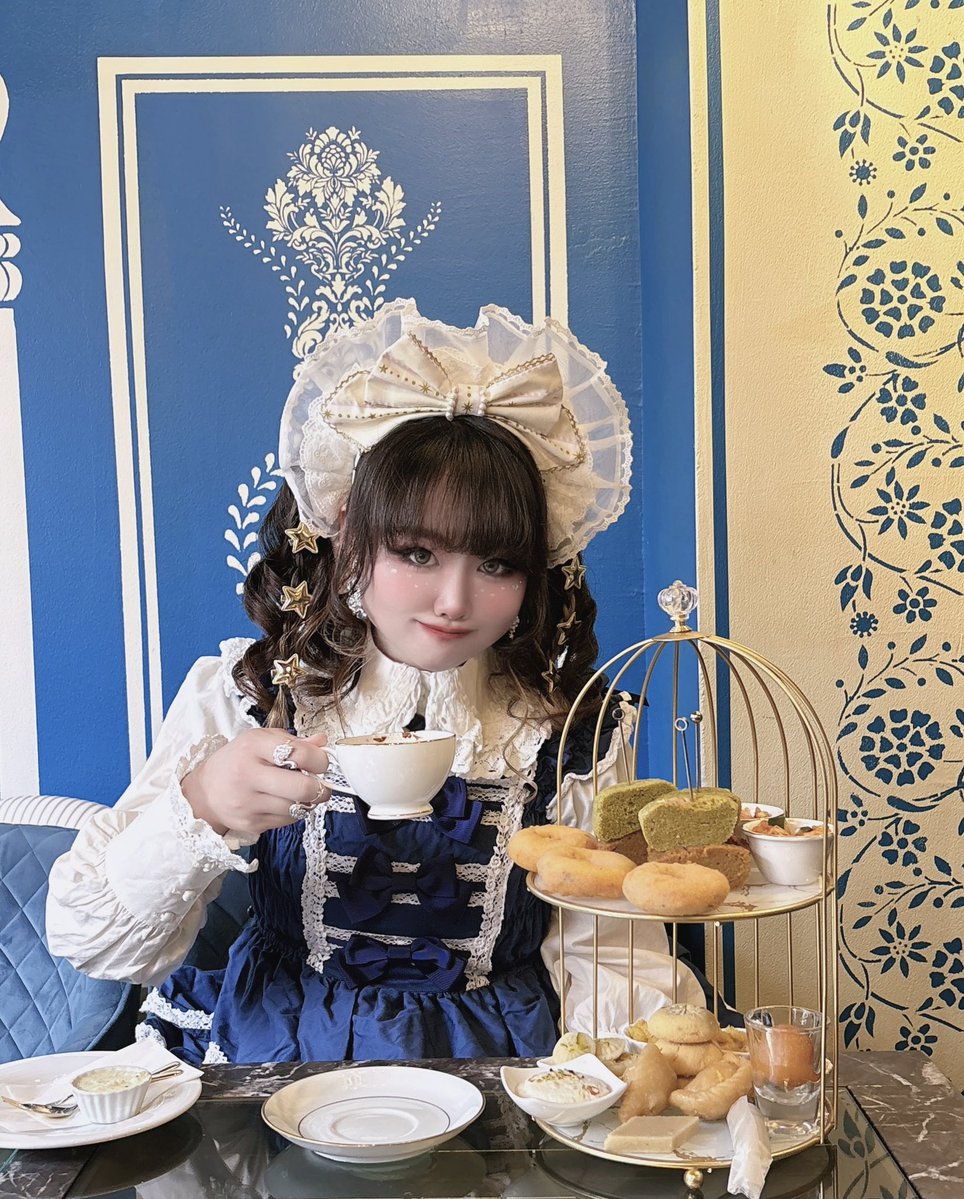 1showjoe's tweet photo. Lilyさん(@L1021ily )のお茶会に参加させていただきました💙💙💙

みんなコーデも素敵で可愛くてただただ癒しでした✨
楽しくて幸せだった〜✨✨ https://t.co/kiBLjlS0eo