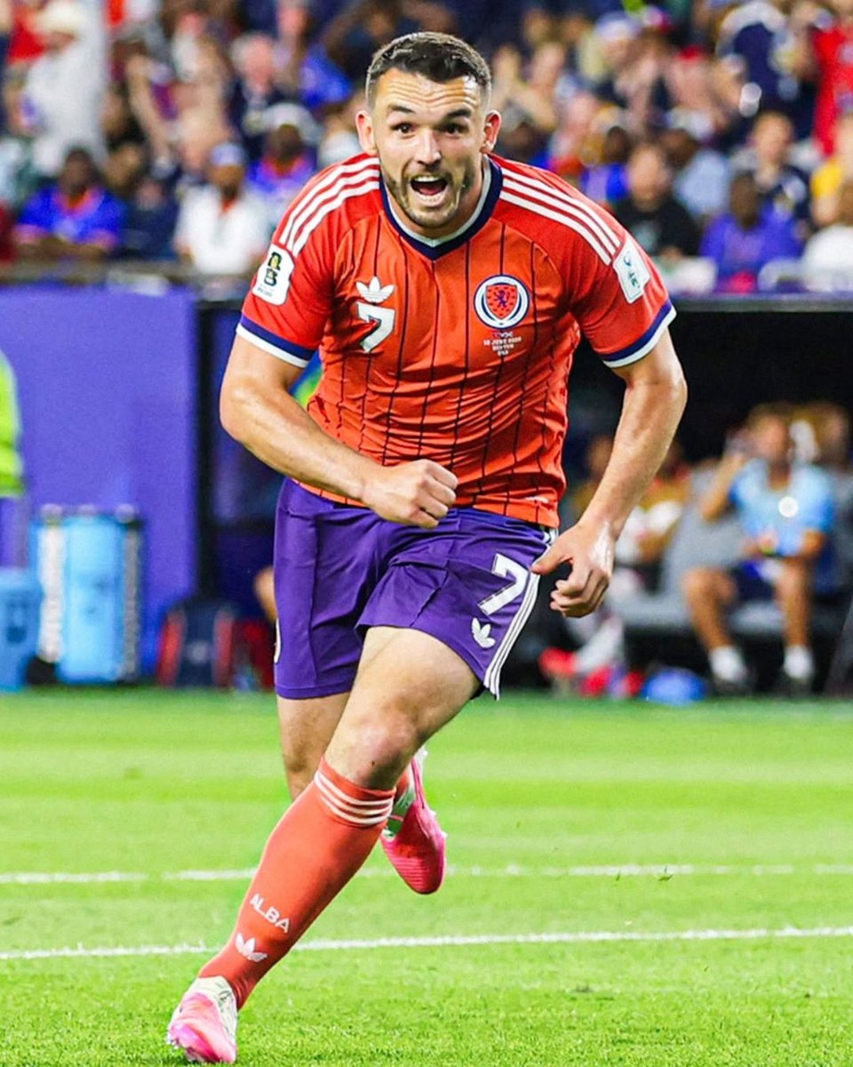 TheFootballFeed's tweet photo. John McGinn’s last five games:

• Beat Liverpool
• Beat Man City
• Won the Europa League
• Beat Bolivia 4-0
• Scored at the World Cup

Nobody on earth has had more fun playing football over the last month. 😂🏴󠁧󠁢󠁳󠁣󠁴󠁿 https://t.co/wMxZTdXnaH