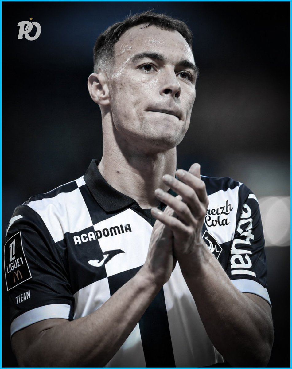peupleolympien's tweet photo. 🔵ℹ️ LA PISTE PABLO PAGIS SE RÉCHAUFFE SÉRIEUSEMENT !
L’OM est bel et bien intéressé et pourrait bientôt passer à l’action.
Problème : Lorient réclame près de 20 M€ pour laisser partir son attaquant…
👉 Que faire ?
Ouest-France | #TeamOM #FCL #TeamFCL #MercatOM #OM https://t.co/GF2sU6hbBW