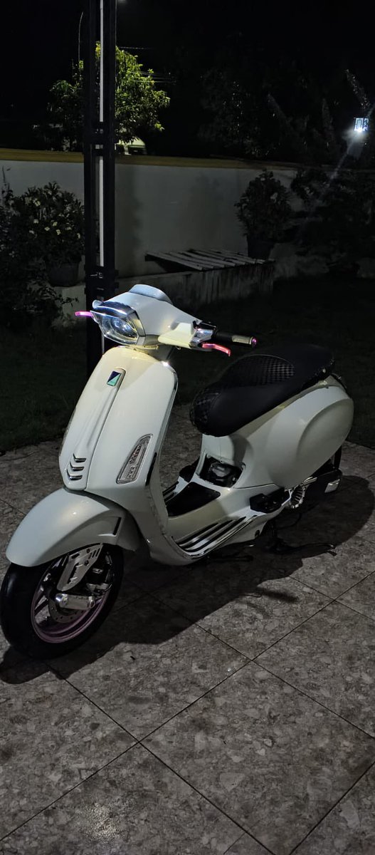 SatriyaaN's tweet photo. FORSALE‼️‼️
Vespa sprint 2019 i get abs

knalpot shijiro titanium
spek 63 harian 
baut full titanium
tb Uma racing
coil ultraspeed 
shock yss original 
ecu a aracer mini x
kaliper rem raceboy
LEBIH LENGKAP LANGSUNG DM

IJIN TAG MAS @JanganGoyah @yanuarisnann @Azharceria10 https://t.co/x2CVmy2hfS