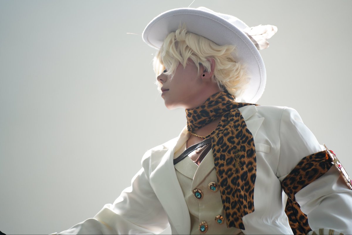 miko__miko618's tweet photo. ⚠️Cosplayコスプレ⚠️
第五人格 探鉱者 輝ける一匹狼

ゴールデンローズ劇場 劇団オーナー

📸まさおちゃんさん@8626Masao
#コスライ
＃第五人格コスプレ ＃探鉱者コスプレ https://t.co/BVZGj0cTEJ
