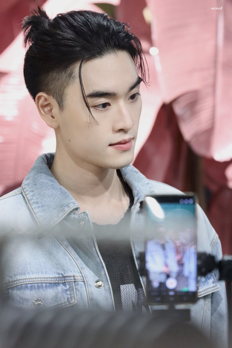 LeucasBeluga's tweet photo. เมะกึงมากกกกก 🔥

#TALAY #laylayyo
@talaylayyo https://t.co/J3lPEtWt5J