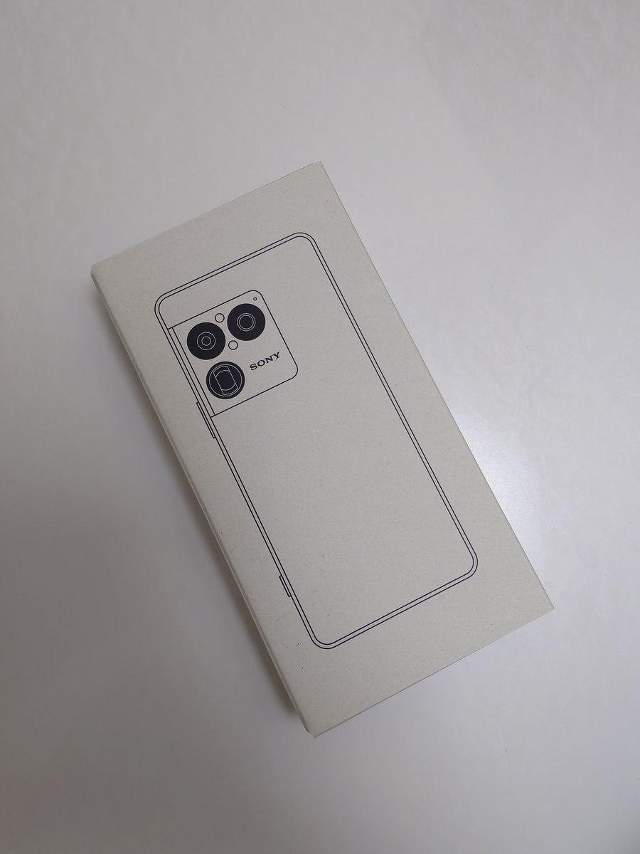 tpapat284264's tweet photo. 無事機種変完了
いつもショップでしてたので、ハラハラしました😅
 #XPERIA1VIII https://t.co/0HHJ2uQMOo