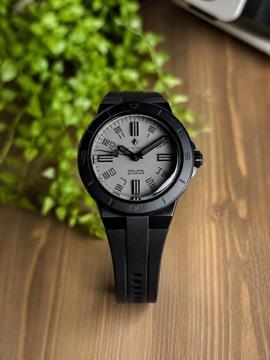 AEONwatchcorner's tweet photo. Back is black!
Limitowana edycja z kolekcji włoskiej marki OFFICINE TECNICHE.
300 sztuk worldwide!
https://t.co/1pR4YXYsiT https://t.co/SyoRKvOd9e
