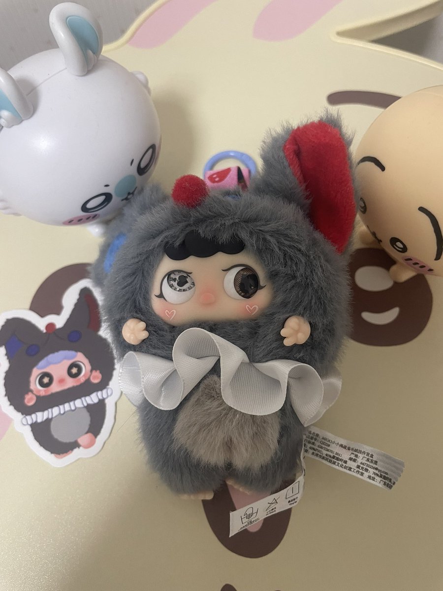 Lv4EzpuPSD24788's tweet photo. 前の migoの
あの ぬいぐるみを
開封してみたよ
欲しいの出た( *˙0˙*)۶
やったー!
でもやっぱ
目はおかしな方向向いてたよ
(((;꒪ꈊ꒪;)))ギャアー
#migo https://t.co/o3hrELVKxt