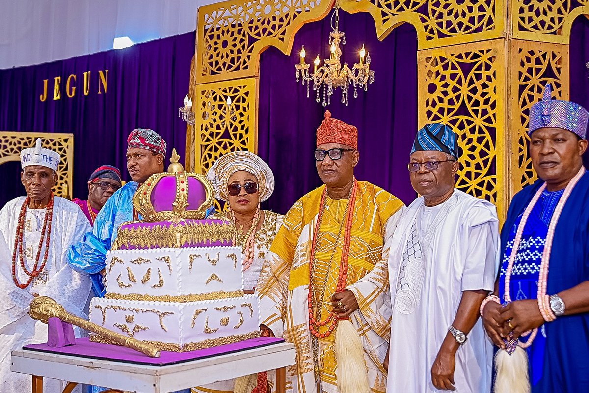 OlayideOAdelami's tweet photo. Yesterday, I joined other distinguished guests in Ile-Oluji to celebrate a remarkable milestone, the 10th Coronation Anniversary of His Imperial Majesty, Oba (Dr) Olufaderin Oluwole Adetimehin Jimoko II, the 31st Jegun Olu-Ekun and Paramount Ruler of Ile-Oluji Kingdom.

Representing Governor @LuckyAiyedatiwa, I conveyed his warm felicitations to Kabiyesi and commended his decade of purposeful leadership, characterised by peace, unity, stability, and a deep-rooted commitment to the growth and development of Ile-Oluji Kingdom.

Traditional institutions remain invaluable partners in our collective quest for peace, security, and sustainable development. As a government, we will continue to strengthen this partnership for the benefit of our people.

I congratulate Kabiyesi, the chiefs, and the good people of Ile-Oluji Kingdom on this historic occasion and pray that the Almighty grants His Imperial Majesty many more years of sound health, wisdom, and a prosperous reign.

Congratulations, Kabiyesi. May the years ahead usher in even greater peace, progress, and prosperity for Ile-Oluji Kingdom.