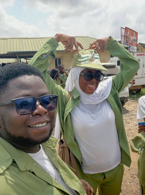 heisrichardz's tweet photo. Since I arrived this camp in maiduguri, na enjoyment. I was with this one yesterday, omo she get plenty water https://t.co/Gm5ltyu8pM