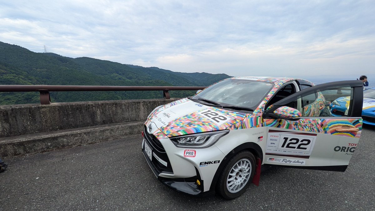 owocmpunk's tweet photo. TGRラリーチャレンジin神崎・吉野ヶ里
EX-1クラス6位(10台)でした
 
CHクラス用の車でEXクラスに参加となりましたが、想像以上にぶっちぎられ…
SS4だけはタイム差縮めれたので、腕は問題無い…と思いたい😅

ヤリスで走るラリーはとても楽しかったです！

イカ美味しかった😋

 #TGRラリーチャレンジ https://t.co/jI6aKkLUUU