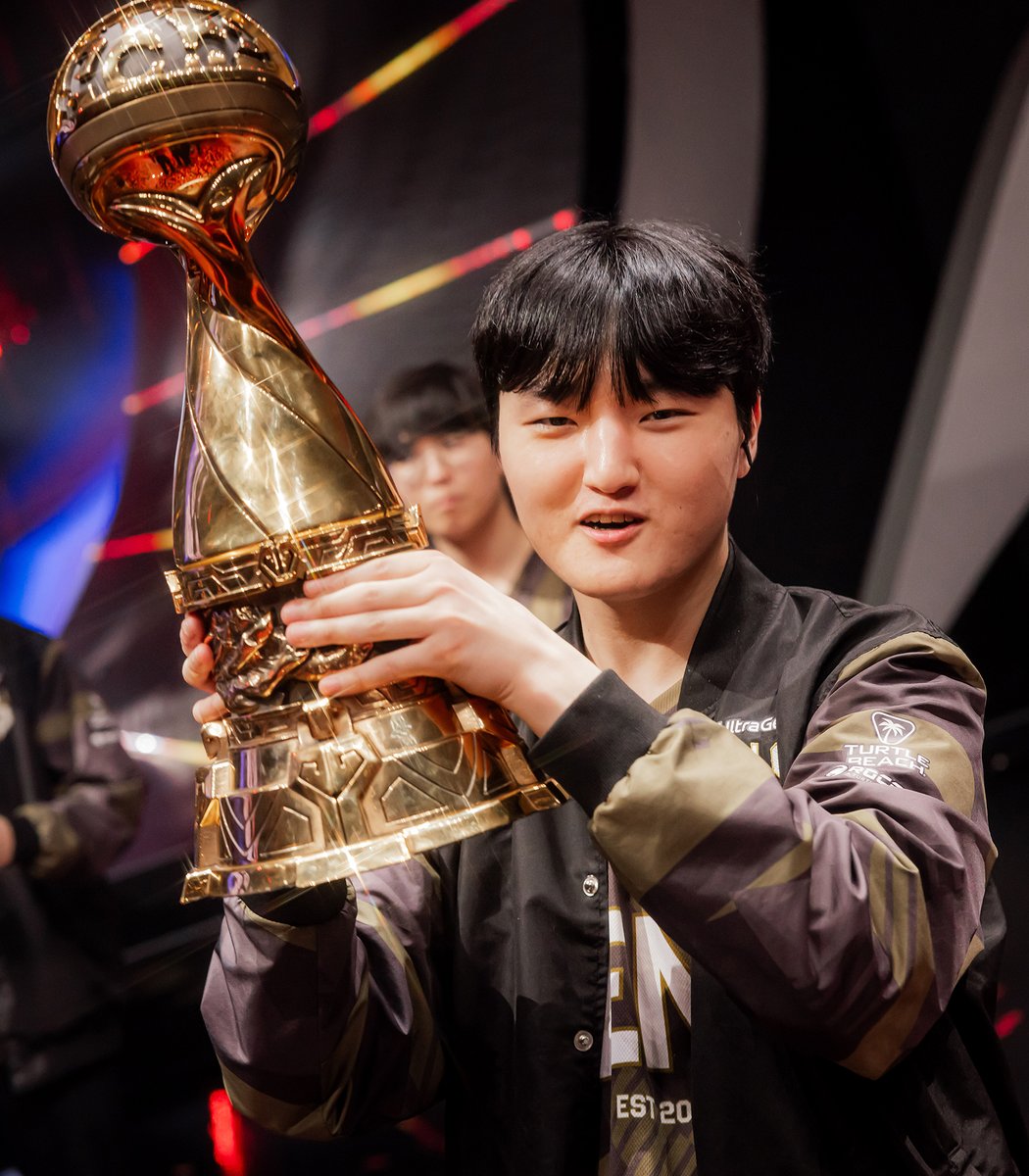 lolesports's tweet photo. From winning #MSI2024 on @GenG to knocking them out of #MSI2026 contention today: https://t.co/otqn0iNNlt