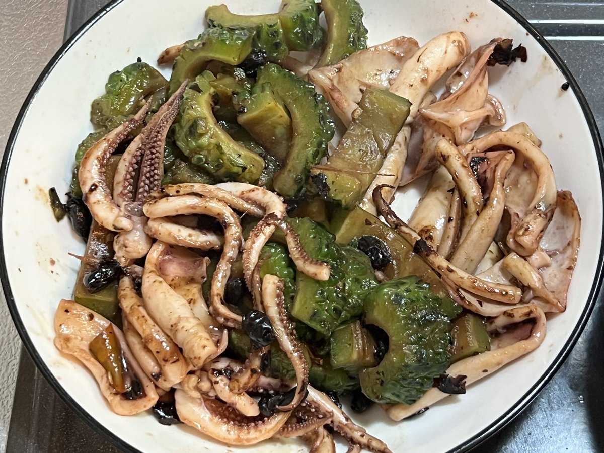 hkslim9's tweet photo. #2026/06/14 #今晩は豆豉🫘、ゴーヤ🥒、イカ🦑炒めです。😋 https://t.co/y5k2ToBnPx