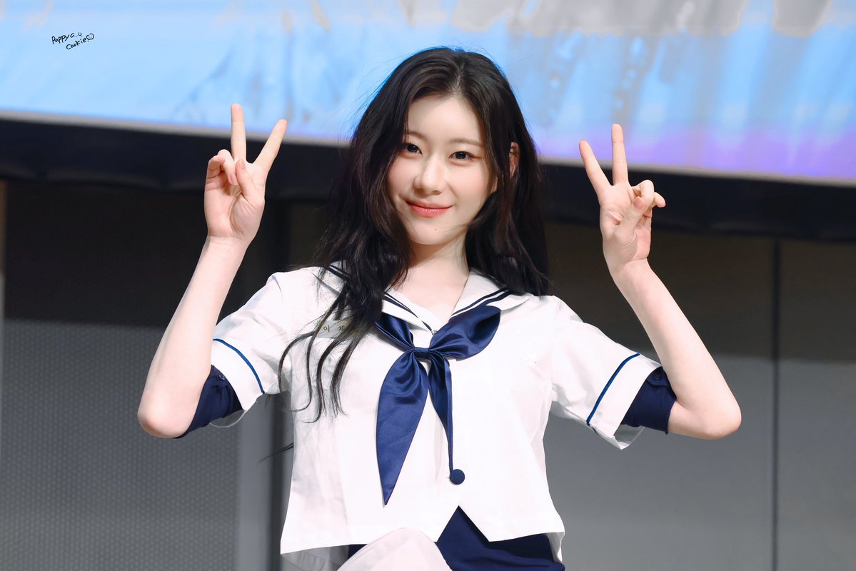 cookieeee0605's tweet photo. 260613 도쿄팬싸
아무리봐도 너무예뻐☺️
#ITZY #CHAERYEONG #있지 #채령 https://t.co/oRPwyNN5GH