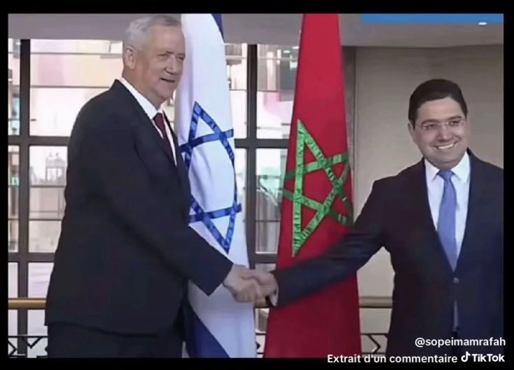 Ngathf's tweet photo. @HananOfficiel Les juifs d’afrique normal qu’aucun pays musulman ne vous supporte pas l’islam est jaloux https://t.co/s7lfNkstqH