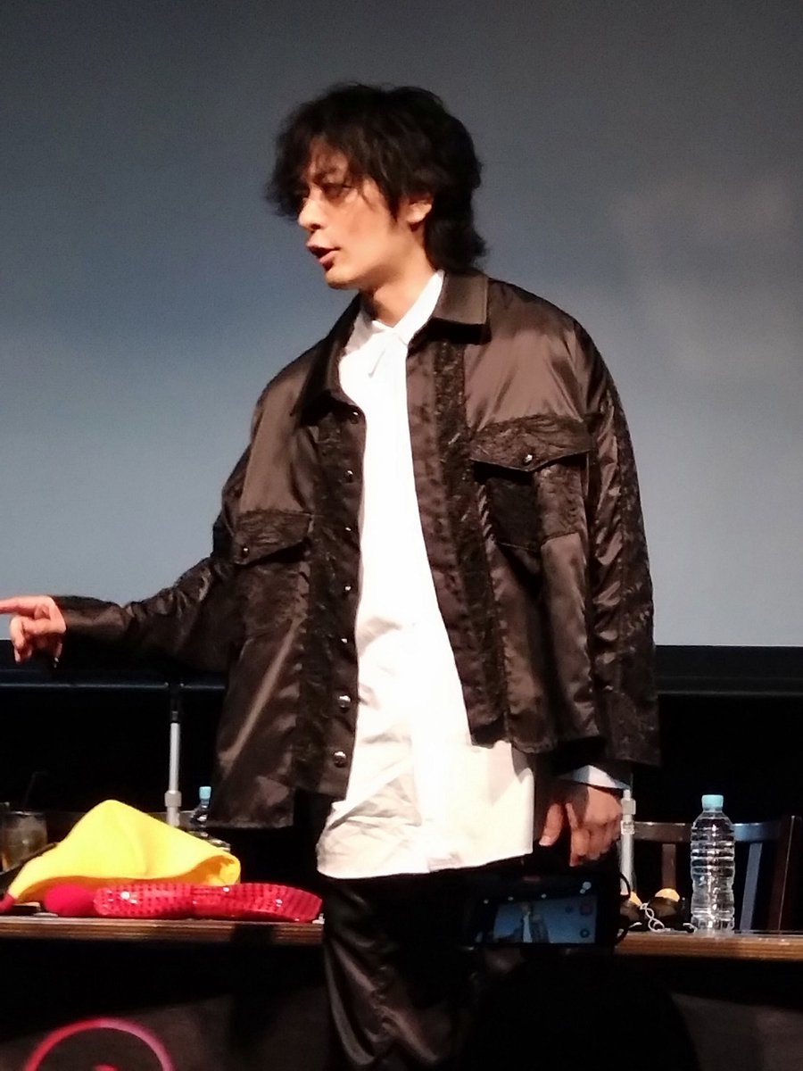 hittanu3's tweet photo. 本日、イベント1部に参加してきました
カキ氷職人の寸劇に利き〇〇対決に舞台呪術廻戦にまつわる初耳エピソードにと、ゲストの北村海さんも大活躍で、笑いの絶えない最高のイベントでした！
久保田さんお誕生日イブおめでとうございます！
#久保田悠来キキチキン
#久保田悠来生誕祭 https://t.co/P13OTEvclo
