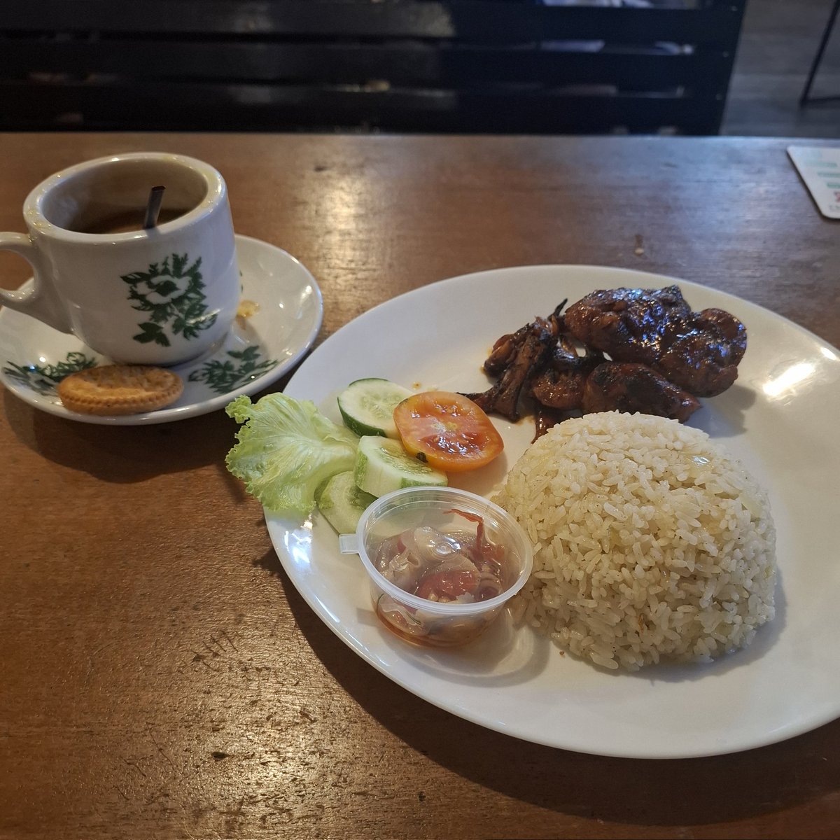 depatur's tweet photo. kopitiam mantap https://t.co/SsWyVb1egc