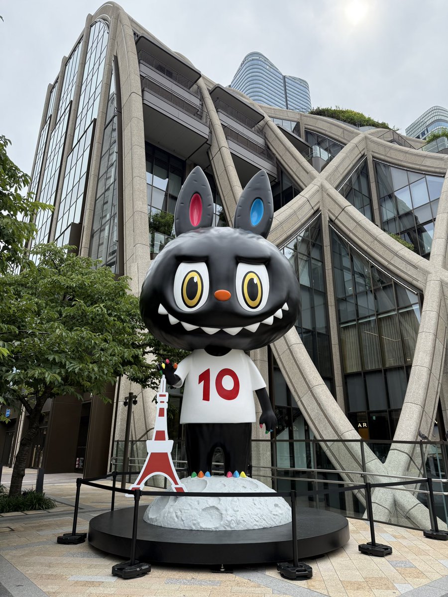 kaico_888's tweet photo. the monsters 10周年展行ってきた☺️
ぬいぐるみハウス、ラブブの圧が凄かったw https://t.co/39kgjzS7rO