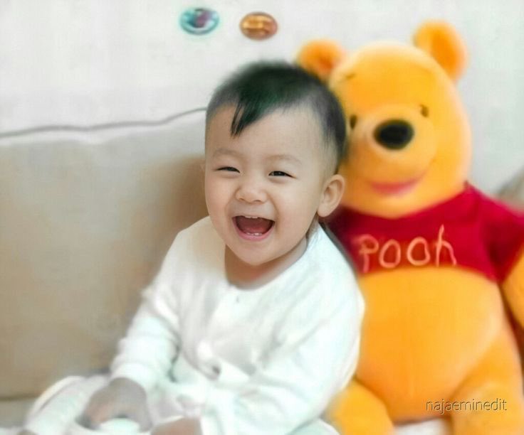 beembaebae's tweet photo. I see no difference my พิกกี้บูบู๋ของแม่จ๋า ไม่ว่าจะผ่านไปกี่ปีรอยยิ้มก็มีแต่ความน่ารักสดใส อยากให้แจมินเป็นคนที่มีความสุขที่สุดในโลกเลย🌸💖✨🥺 https://t.co/JfDTWFnakl
