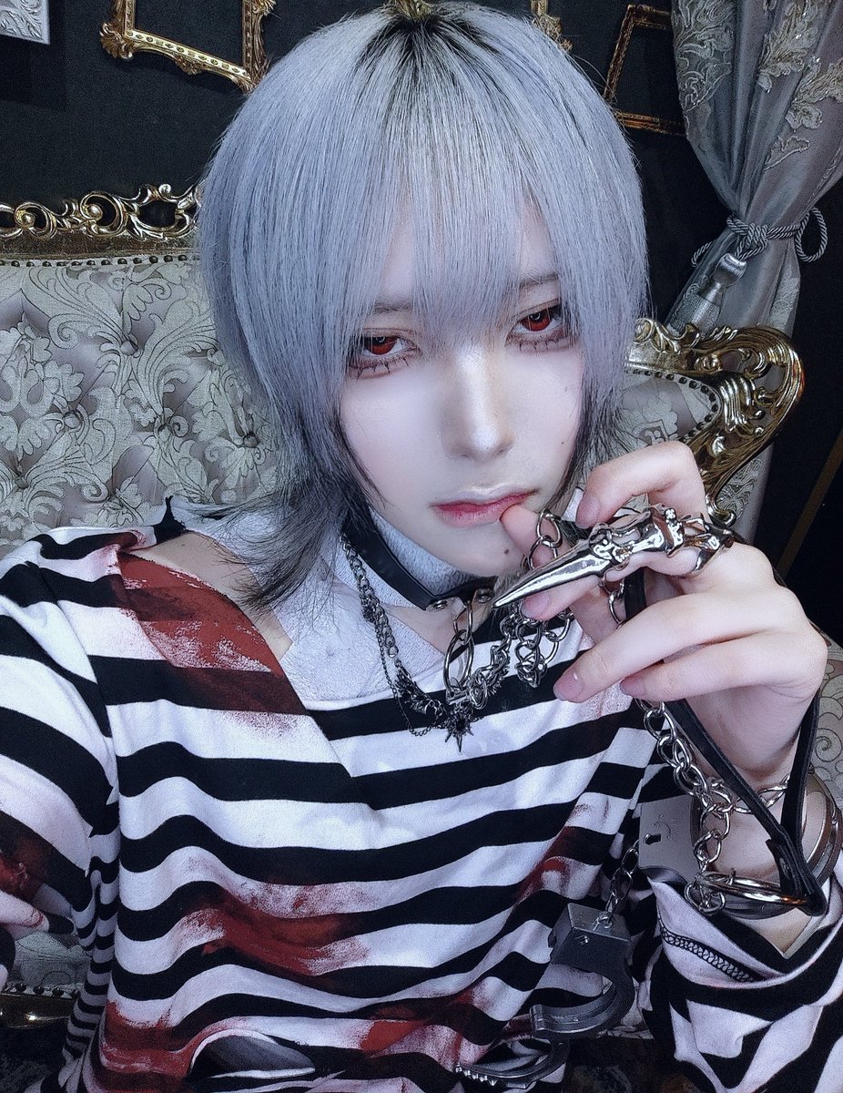 bjlm_luka's tweet photo. ♱入国♱
僕の専属看守になって♡ https://t.co/0Pb2Nukhar