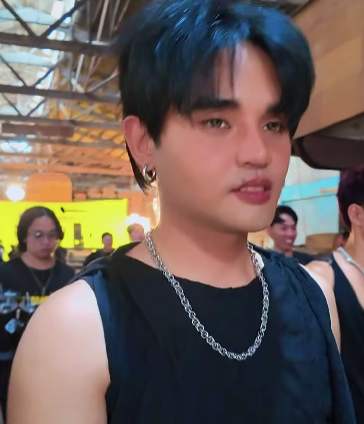 superbpaulo's tweet photo. Pablo's face card was screaming the whole time! 😭

@SB19Official #SB19 
@imszmc #SB19_PABLO https://t.co/XtmW9I0pCs