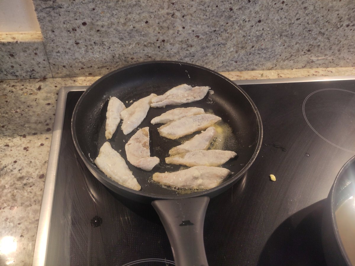 arcko19's tweet photo. j'ai fait a manger pour môman https://t.co/uRNceBmZR4