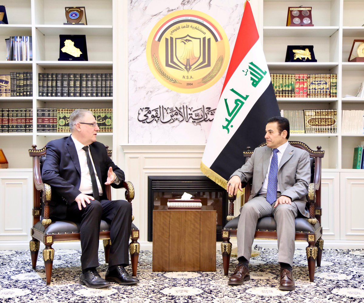 undpiniraq's tweet photo. خلال مباحثاته مع مستشار الأمن القومي العراقي، السيد قاسم الأعرجي، جدد الدكتور عبد الله الدردري تأكيد التزام برنامج الأمم المتحدة الإنمائي بدعم التماسك الاجتماعي، وتعزيز قدرة المجتمعات على الصمود، ودفع عجلة التنمية الشاملة في مختلف أنحاء #العراق. https://t.co/5fo1aS7SDz