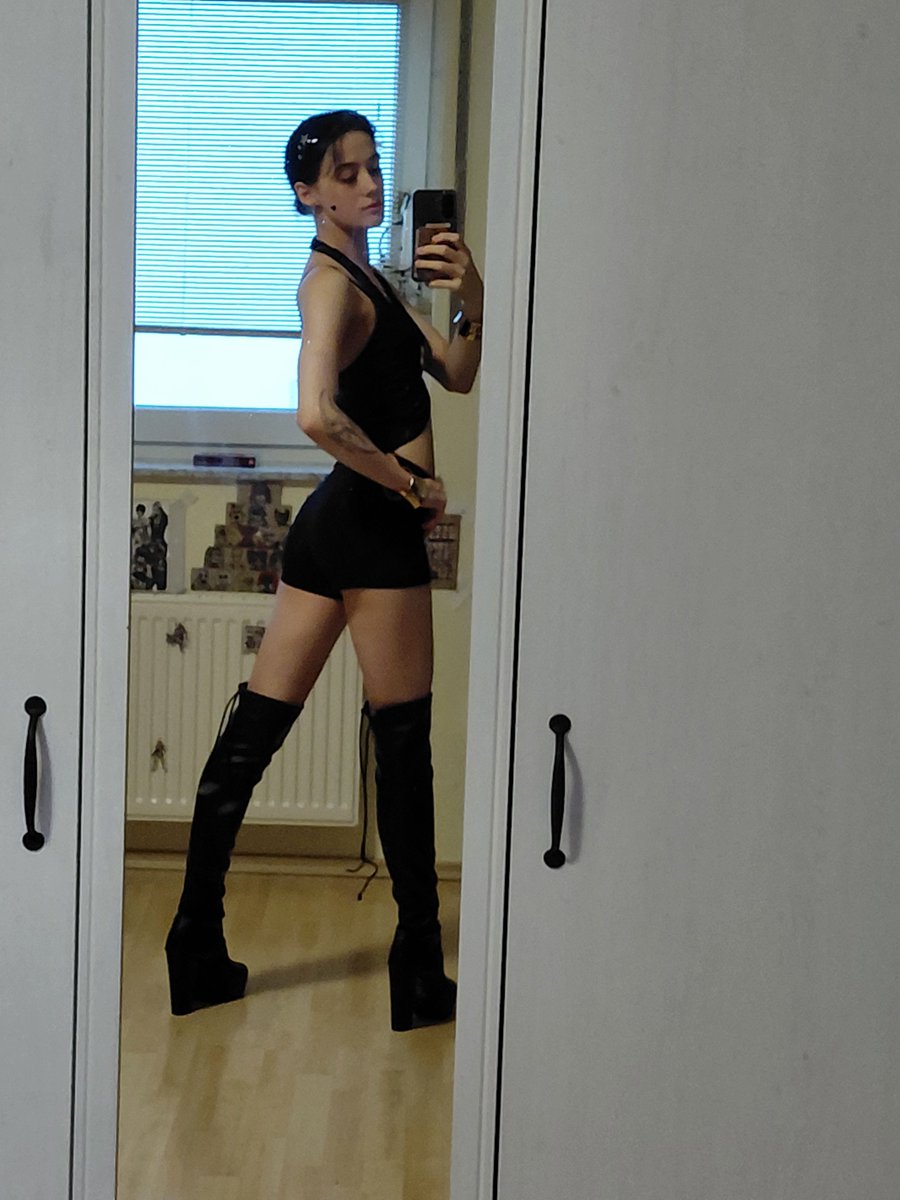 Neko Resa tweet media