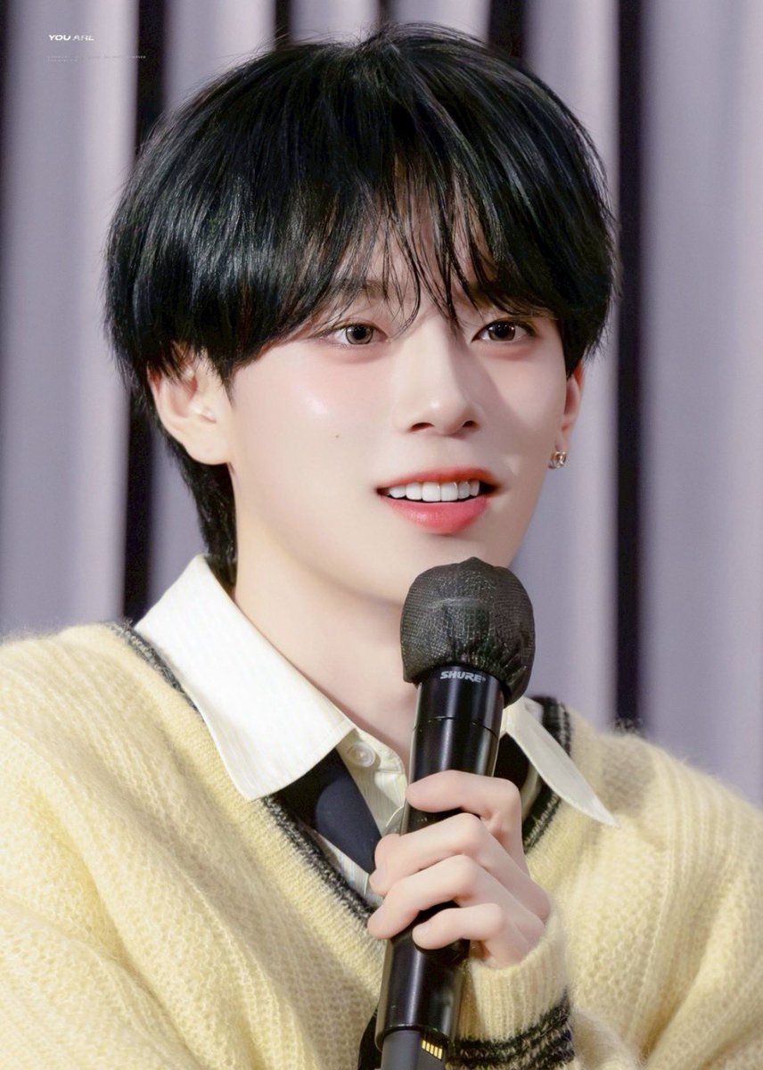 hyk_nerro_'s tweet photo. 幸運なことに近くで拝見できるタイミングが何回かあって毎回やっぱ顔キレ〜て思うけど当たり前に思わずにもっと感謝しなくちゃいけないんだよね 次会えることがあったら二礼二拍手一礼するよ https://t.co/qJkvD8YOb9