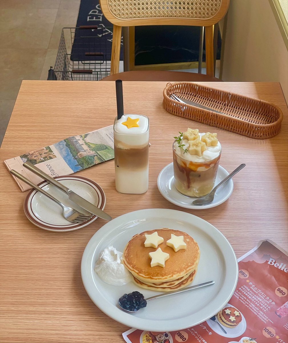 picafe_38's tweet photo. ✑ 美好年代 / 大阪 北堀江

今大流行の星が散りばめられたパンケーキ★*ﾟ
どれも星型で可愛すぎる〜𓌉◯𓇋 https://t.co/TxVFzQZ5OV