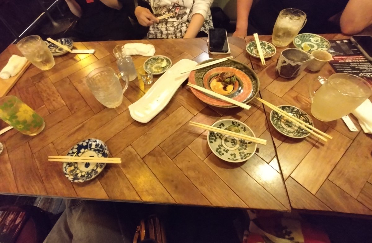 re_411's tweet photo. ライブ終わりのごはん https://t.co/3t4rqRa7Vt