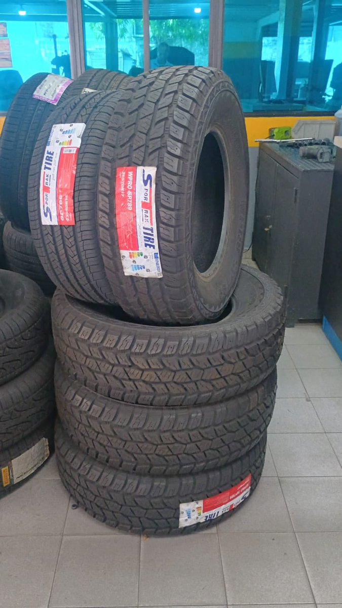 PhillTires's tweet photo. brand SPORTRAK truck tyres, car tyres and OTR tyres;
marca SPORTRAK ofrece neumáticos para camiones, automóviles y vehículos todoterreno (OTR);
Pneus de camions, pneus de voitures et pneus OTR de la marque SPORTRAK
Wechat/WhatsApp: +86-13953215060, 
email: export@sportraktire.com https://t.co/jHpT45RQdk
