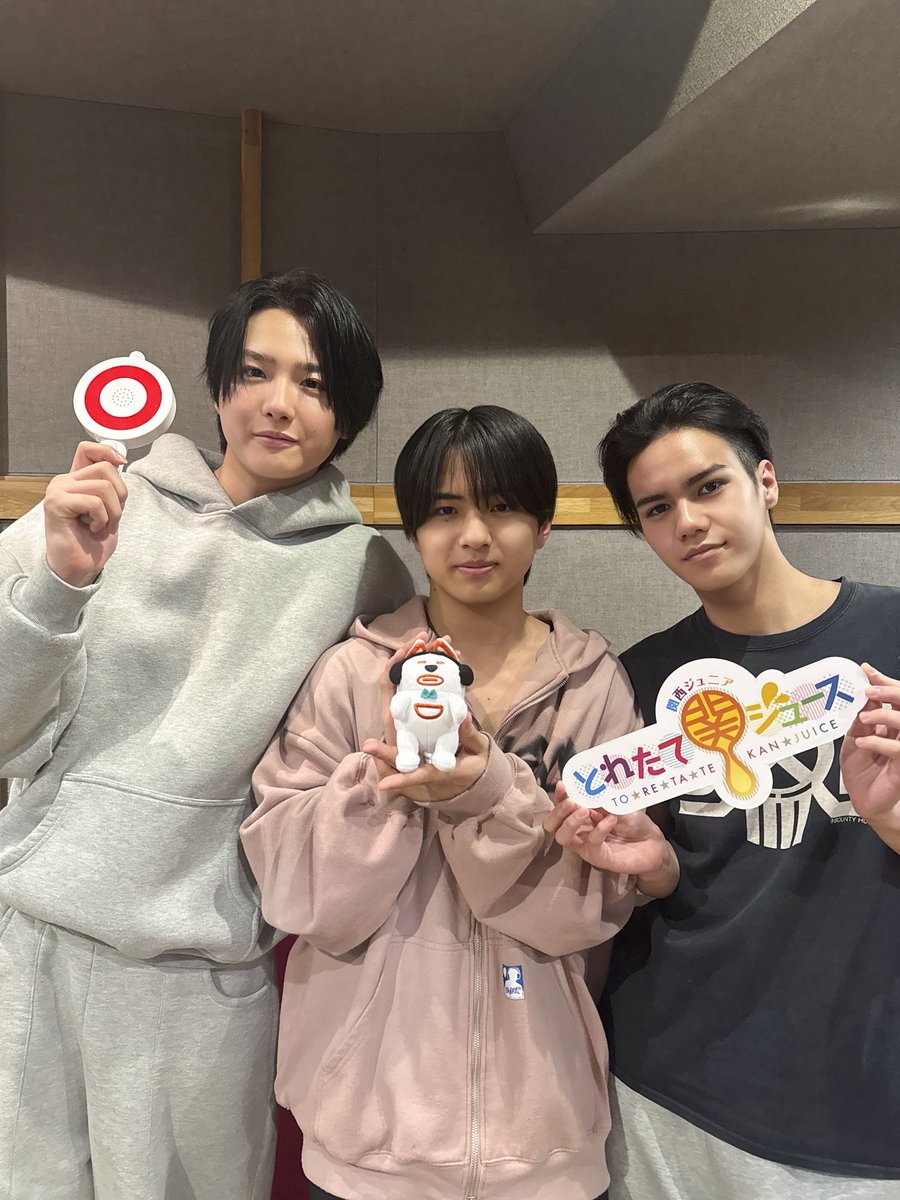 SSU0726's tweet photo. りぼん、別マ、少年ジャンプ(作画) https://t.co/OIMmTHf3DH