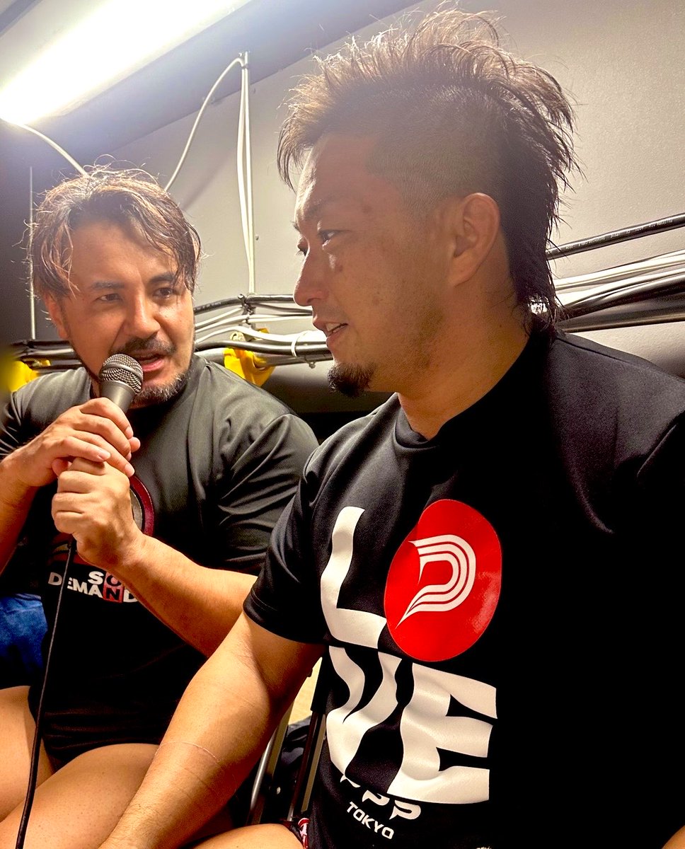 mito_ring_a's tweet photo. 本日の #PARTYSOUL 
もありがとうございました！

なんだか今日はいつにも増して
ボリュームがありましたね👀✨✨

圧倒されて自撮りは忘れましたが
＂Ace of Middle East＂こと
シャヒーン選手と撮ってもらいました📸

川崎名物の見どころ解説も健在でした👏

次回は6/21 行徳でお待ちしております❗️ https://t.co/7uXWHML0Pd