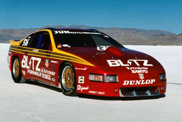 Z32が海外では300ZXという名前で販売されていた事を今知ったMSRCです