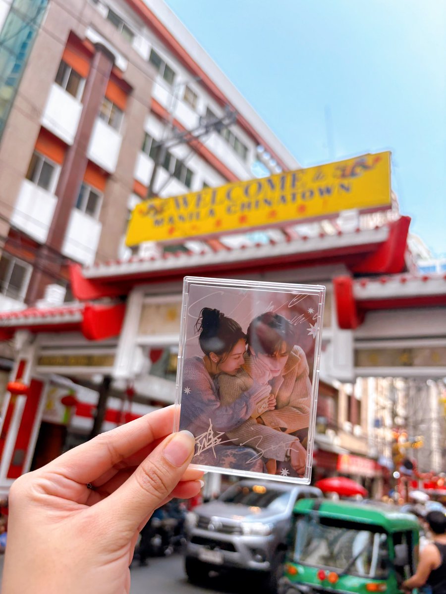 xinnnxinnnn's tweet photo. Binondo date with my longmai &amp; cravings satisfied!!! 😩🫶 https://t.co/wRTsiy5Uar