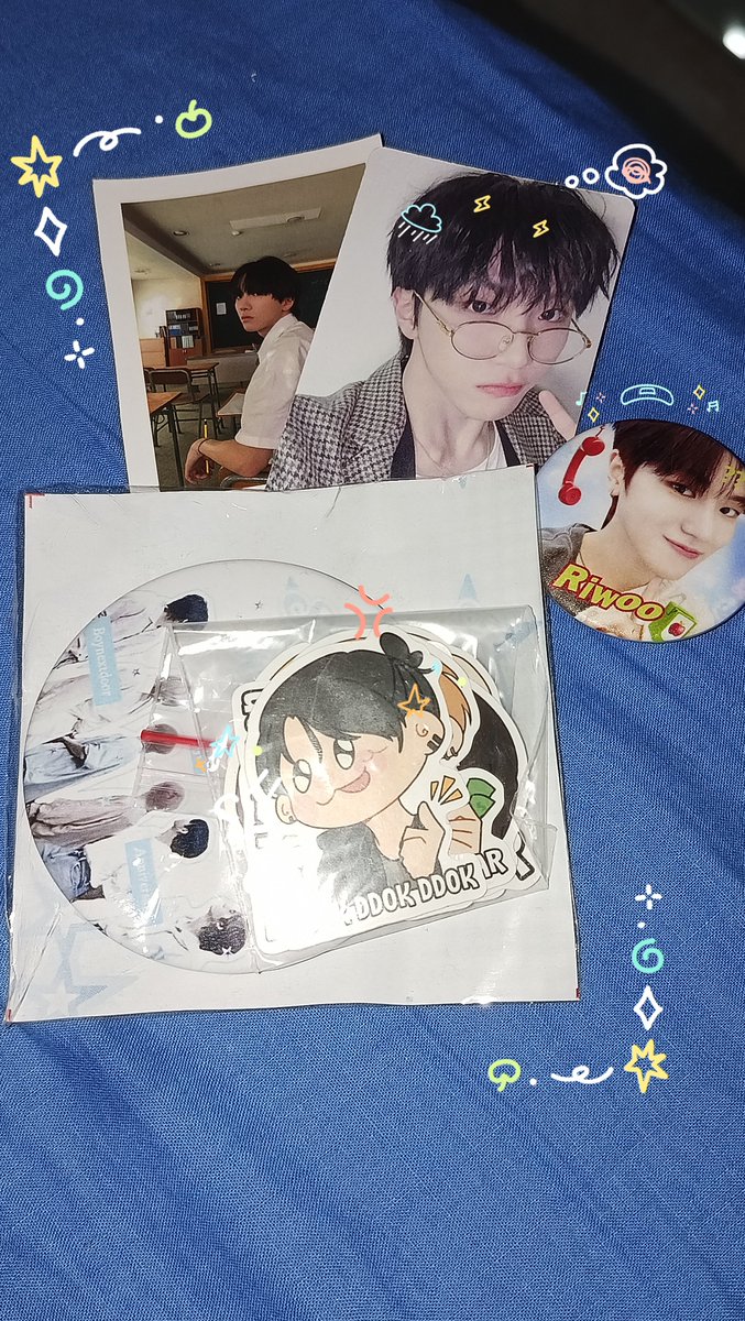 loveyoungzaii's tweet photo. @meongrizz thank youu so muchh by.. barang imutku sudah dateng dari kemarin tapi baru sempet pamerin hihi😆😆💝💝💝 https://t.co/drs5Biu8bI