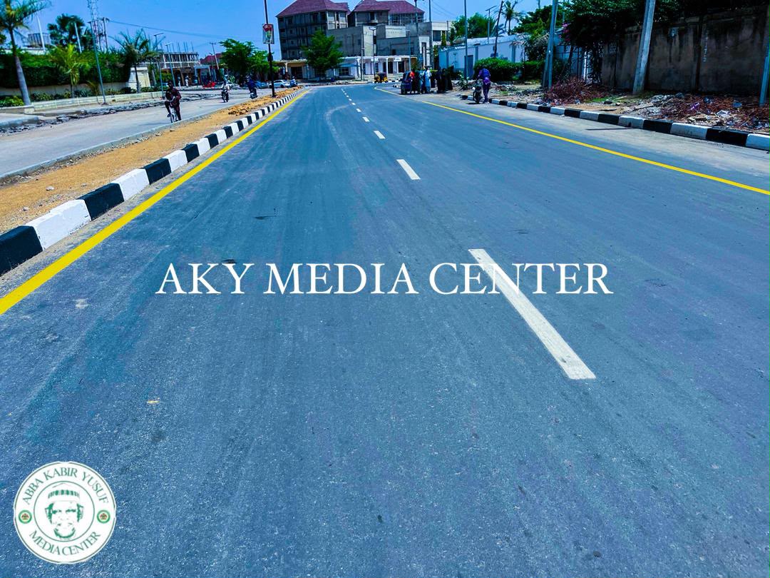 AnasBabba's tweet photo. Completed road marking works, including centerline striping and edge line painting, on the newly reconstructed roads from Ibrahim Dabo Road to Justice Dahiru Mustapha Road and Guda Abdullahi Road, Farm Centre. The markings enhance road safety, improve visibility. https://t.co/yojaABG2yP