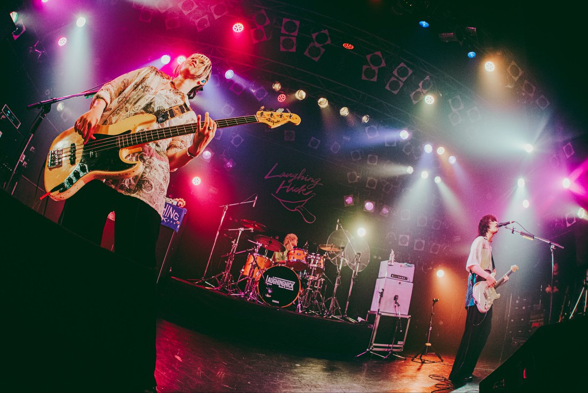 Laughing_Hick's tweet photo. 【名古屋E.L.L. Thank you !!】

Laughing Hick ONEMAN TOUR ハロー ノットグッバイTOUR5本目 名古屋E.L.L.✨

本日もありがたいことに満員御礼‼️
ラフィング史上、過去最高を更新できました☝️

またライブハウスで会いましょう🤝

Photo by @rockn__photo 
#ハローノットグッバイ #laughinghick #ラフィング