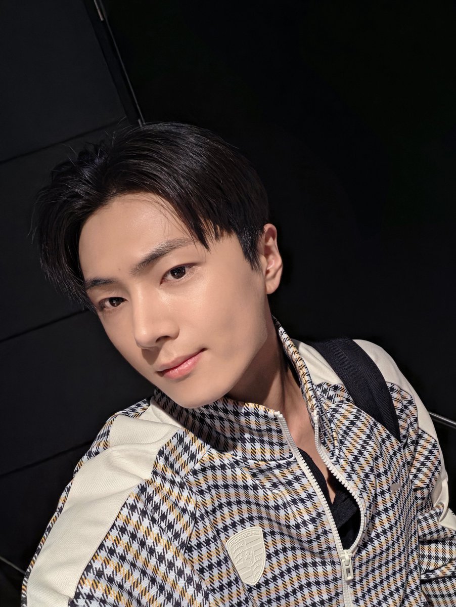 soomair99's tweet photo. It's JJONG🤟 https://t.co/yDArfp7ozM