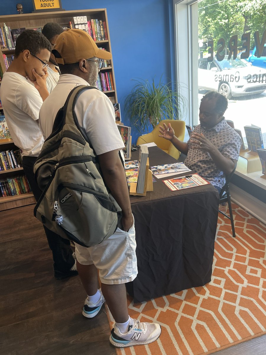 JosephPIllidge's tweet photo. At the Saturday MULTIVERSE signing in Philly, a man brought his two sons who want to get into comics, and asked me to give them advice. I told them these 3 things.

1) Draw every day.

2) Study the industry and figure out your angle of approach to get in.

3) FINISH SOMETHING. https://t.co/f2yB3HE8oL