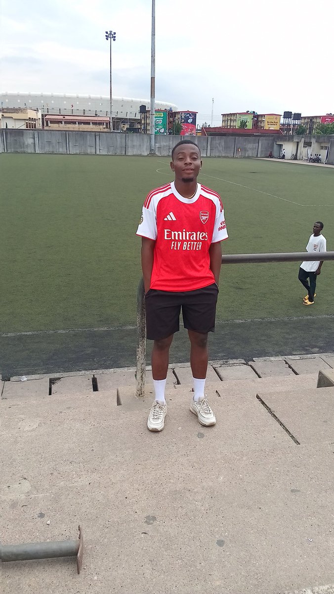 Johnzacheus77's tweet photo. From London, UK 🇬🇧 to Lagos, Nigeria 🇳🇬 
Thank you for the special gift, Babe 🫣
I am indeed grateful 🙏🏾 🙌🏾🤗

COYG ❤️⚽️🤍 https://t.co/y1S8nEcFeJ